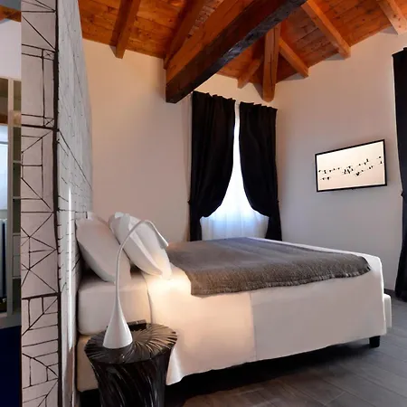 Phi Hotel 4*