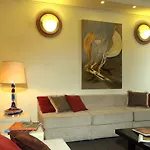 Hotel Phi 4*