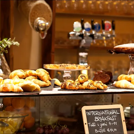 فندق Phi بولونيا