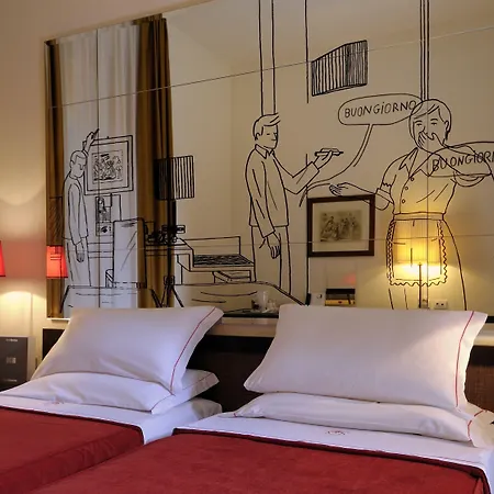 Hotel Phi