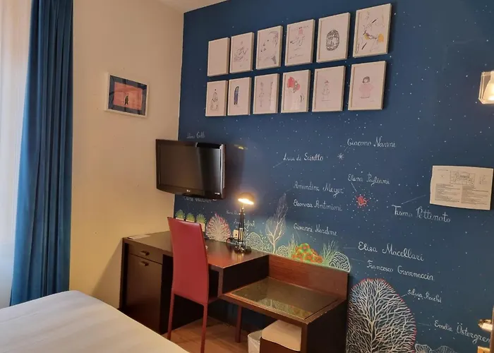 Hotel Phi 4*
