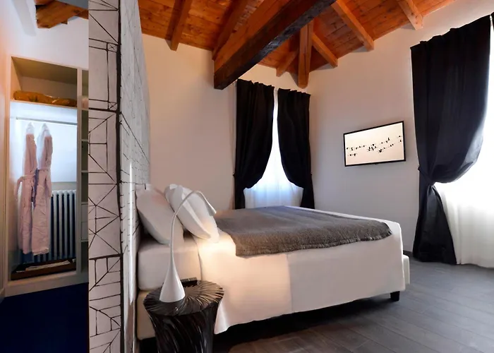 Phi Hotel 4*