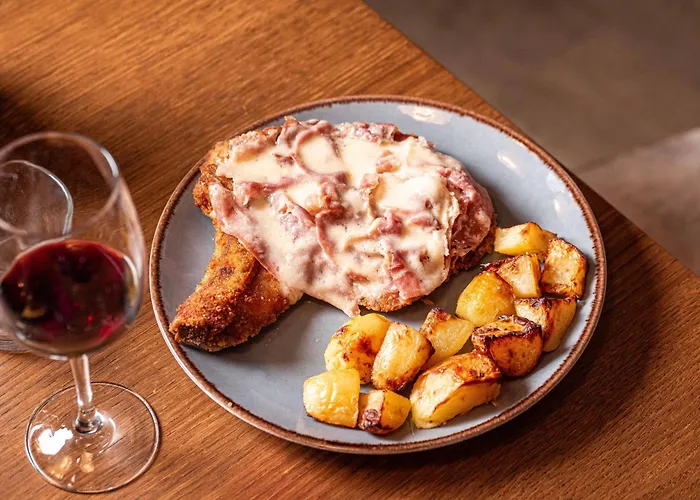 Phi Ξενοδοχείο 4*