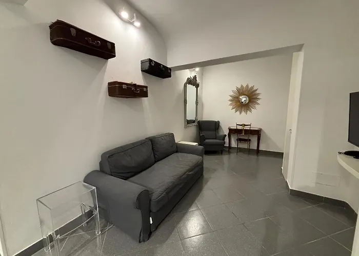 Ξενοδοχείο Phi 4*