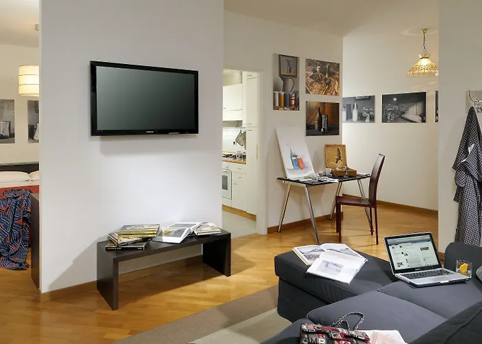 Phi Ξενοδοχείο Μπολόνια