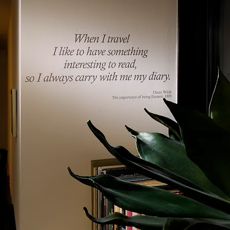 Phi Al Cappello Rosso 4*