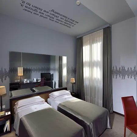 Phi Al Cappello Rosso 4*