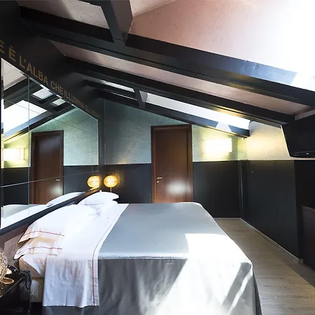 Hotel Phi Al Cappello Rosso